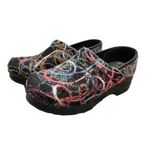 Dansko Black Confetti Scribble Wool Yarn Clogs Nursing Comfort 39/8.5